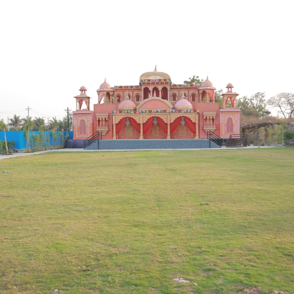 Indraprastha Lawn- Royal Palace Lawn Area