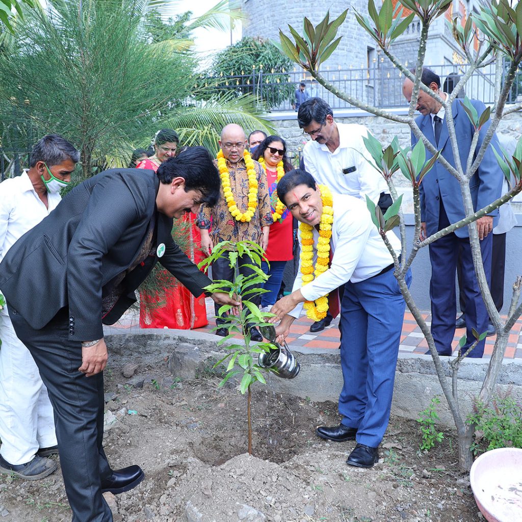 H.E. Dr Roger Gopaul High Commissioner, High Commission for the Republic of Trinidad and Tobago